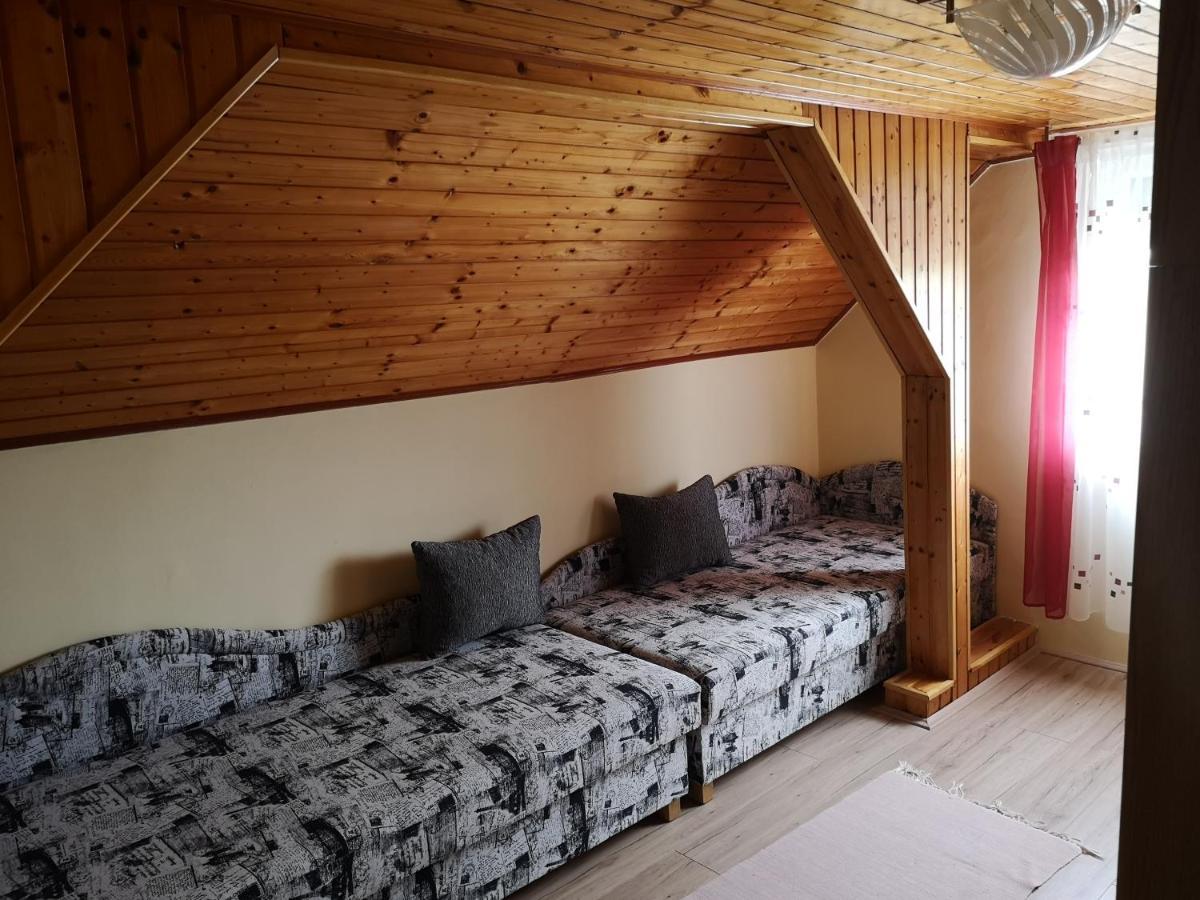 Szabo Vendeghaz Hotel Siklos Ngoại thất bức ảnh
