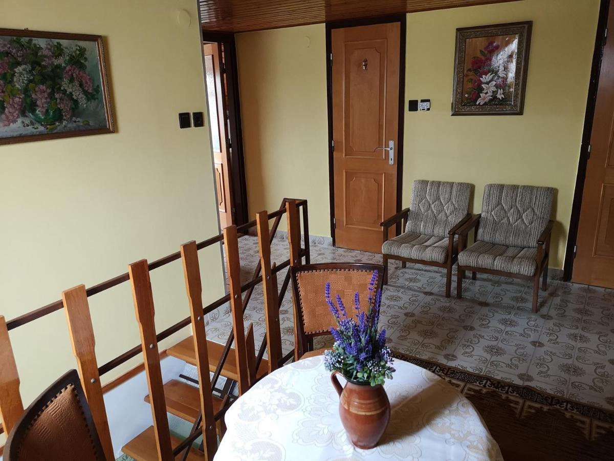Szabo Vendeghaz Hotel Siklos Ngoại thất bức ảnh